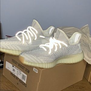 Yeezy Yeshaya 350 V2